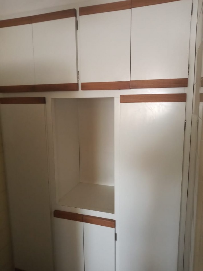 ¡BAJO VALOR! **DEPARTAMENTO 3 AMBIENTES EN ZONA PUERTO** 