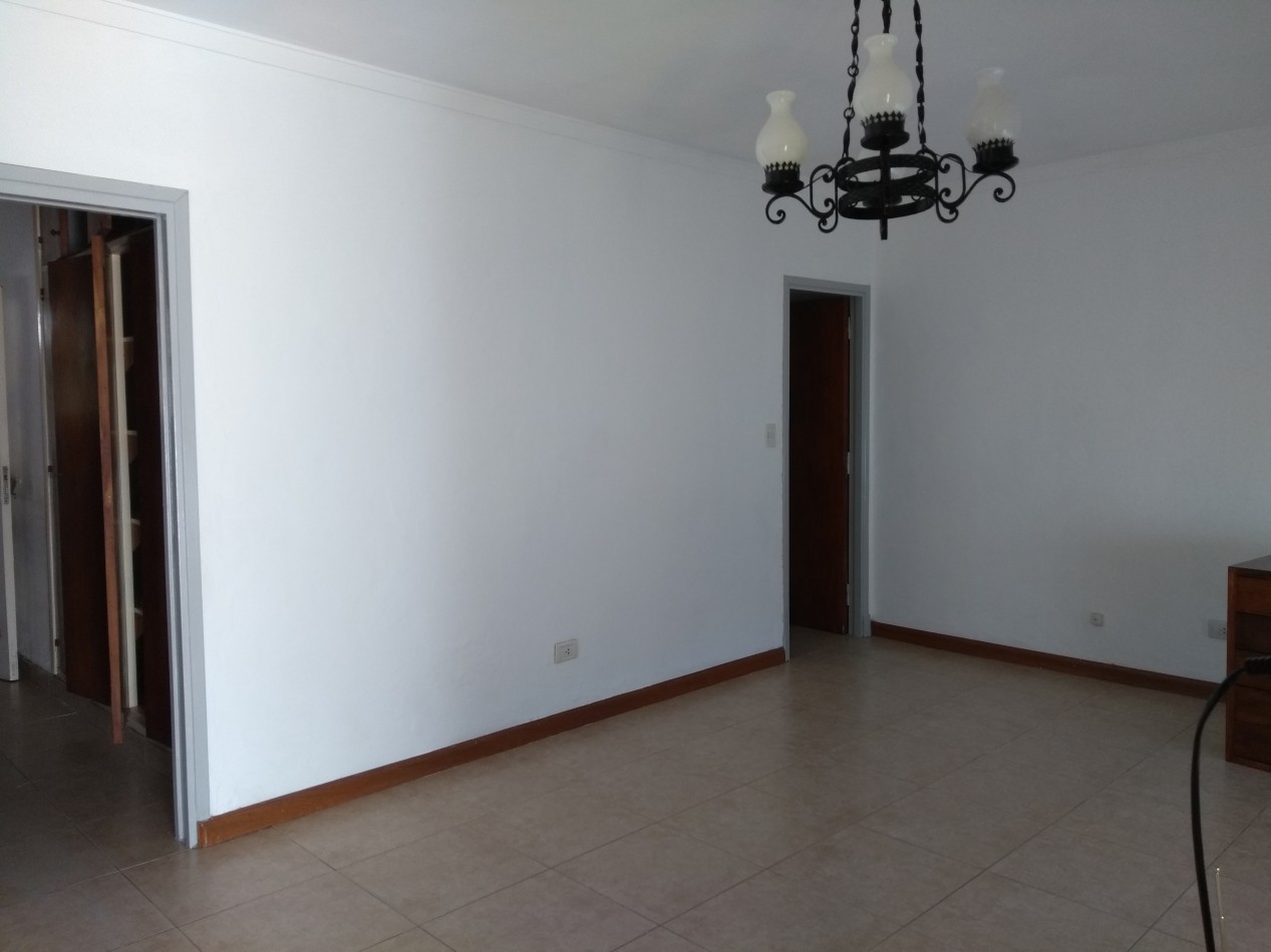 ¡RETASADO! BAJO VALOR **DUPLEX 3 AMBIENTES ¡APTO CREDITO! EN COLINAS DE PERALTA RAMOS**