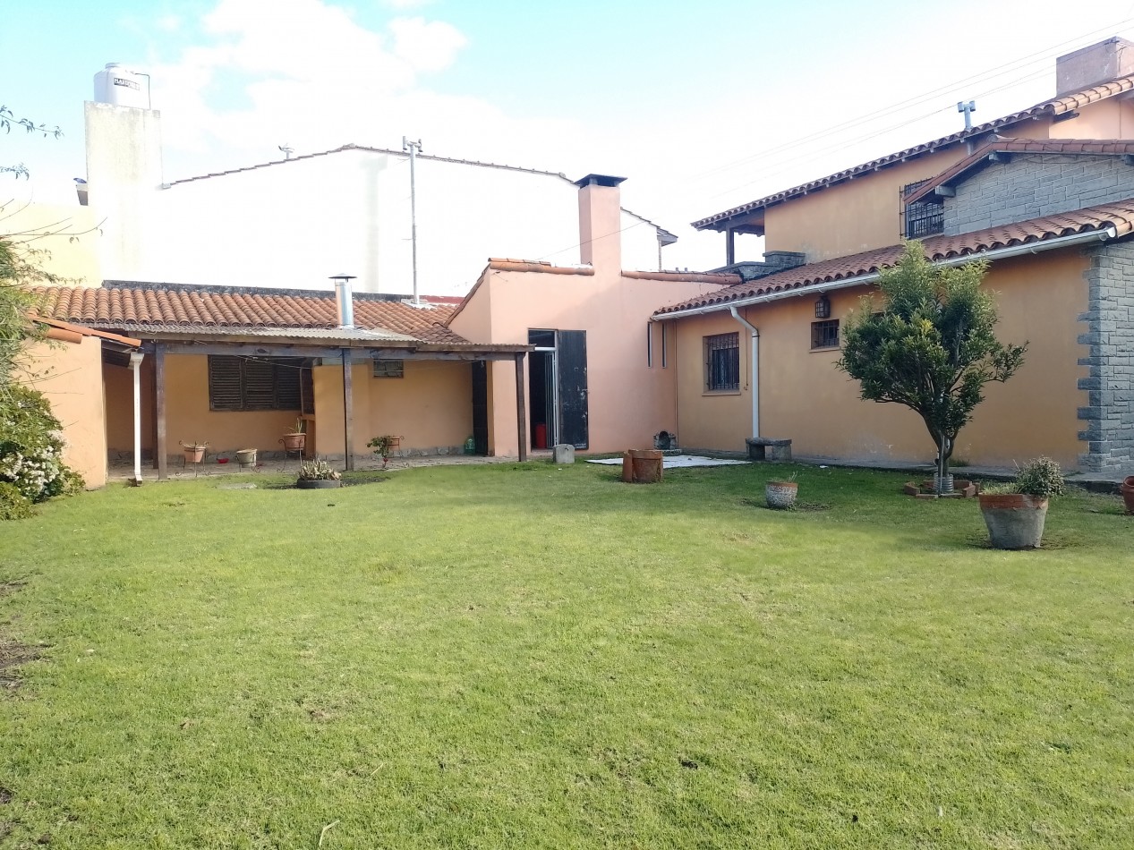 ¡ESCUCHA OFERTAS! **GRAN CHALET ESTILO MARPLATENSE CON DEPENDENCIA EN COLINAS DE PERALTA RAMOS**