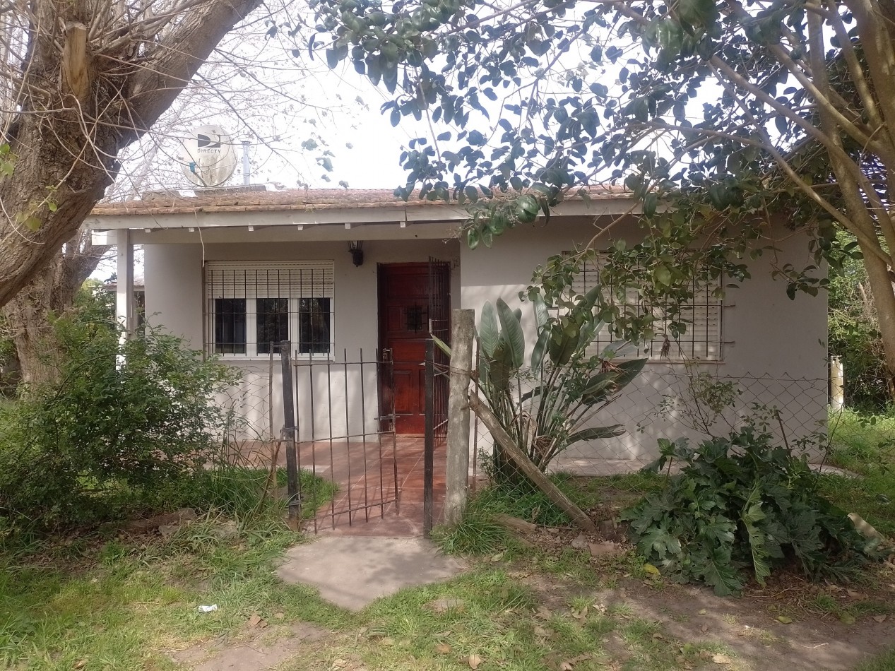 **CASA 3 AMBIENTES EN SAN JACINTO** 