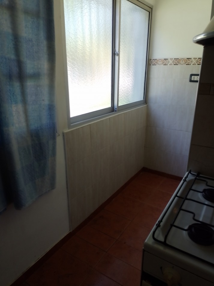 **DEPARTAMENTO 4 AMBIENTES ¡APTO CREDITO! EN BARRIO SANTA RITA**