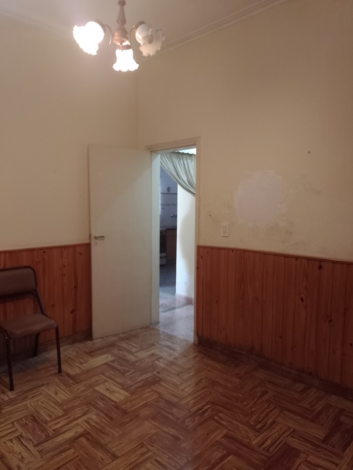 **CASA + DEPARTAMENTO ¡APTO CREDITO! EN BARRIO CORORONEL DORREDO**