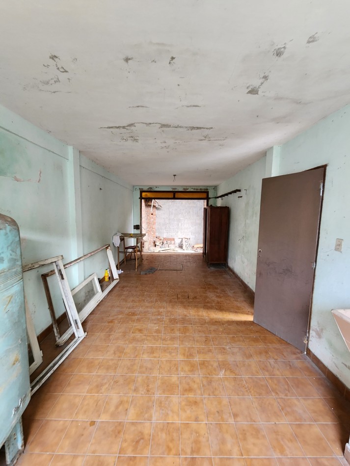**TERRENO EN VENTA CON CONSTRUCCION ADHERIDA EN BARRIO TERMAS HUINCO**