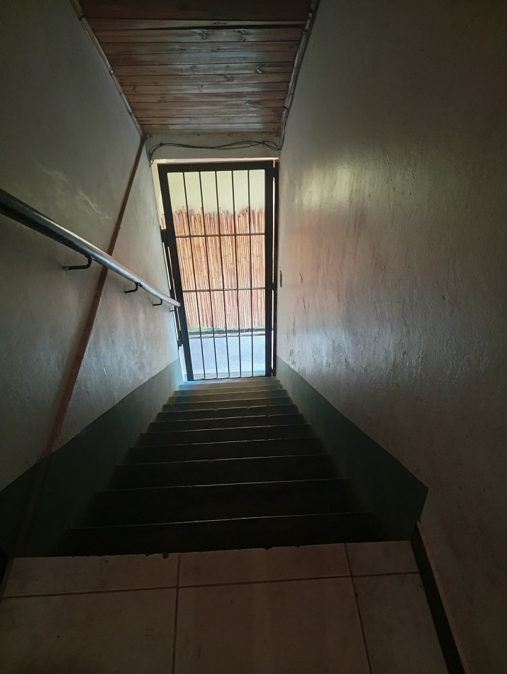 **DEPARTAMENTO 2 AMBIENTES ¡A 1 CUADRA DE LA COSTA! EN ALFAR**