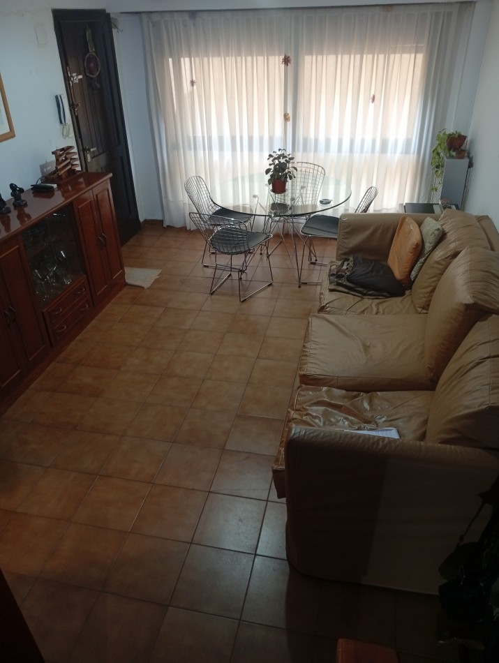 **DEPARTAMENTO 3 AMBIENTES CON COCHERA EN PUNTA MOGOTES, A METROS DE LA COSTA**