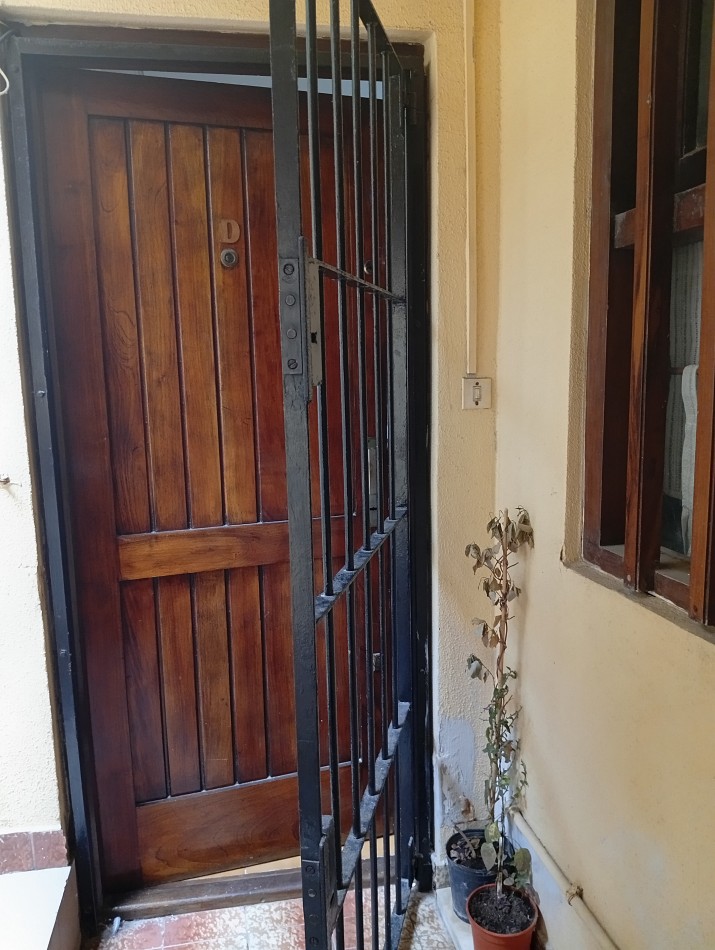 **DEPARTAMENTO 3 AMBIENTES CON COCHERA EN PUNTA MOGOTES, A METROS DE LA COSTA**