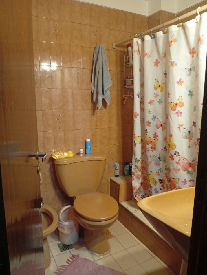 **DEPARTAMENTO 3 AMBIENTES CON COCHERA EN PUNTA MOGOTES, A METROS DE LA COSTA**