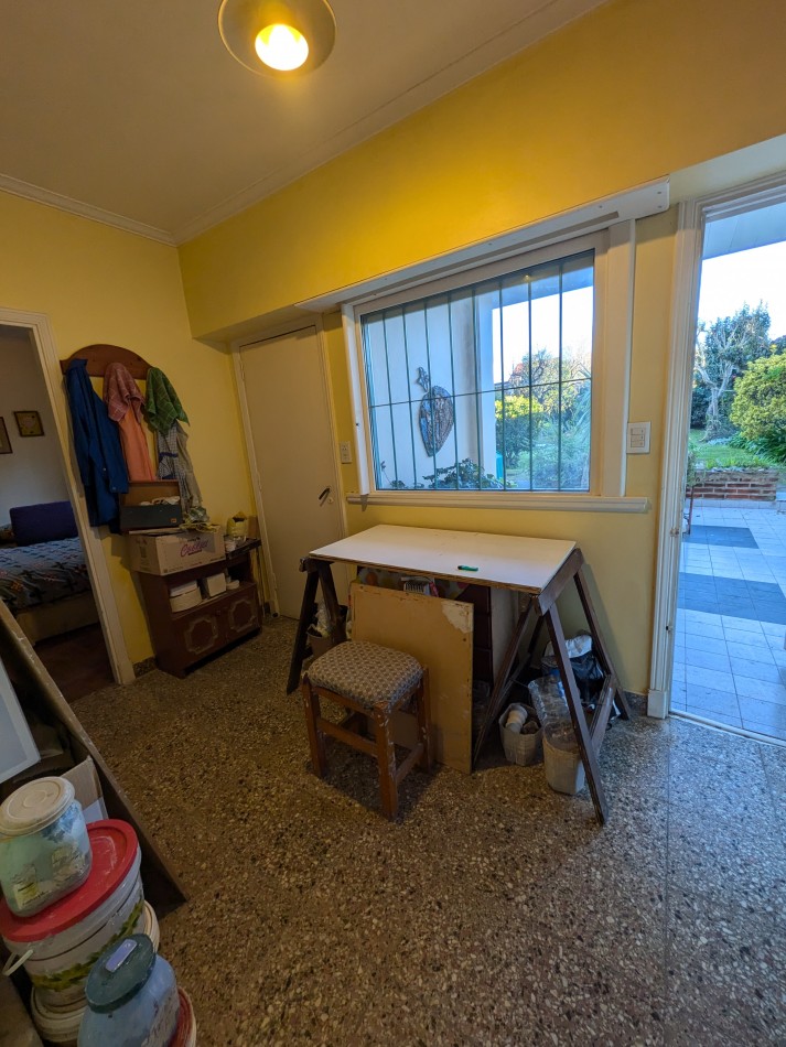 **CHALET EN COLINAS DE PERALTA RAMOS, EXCELENTE UBICACION**