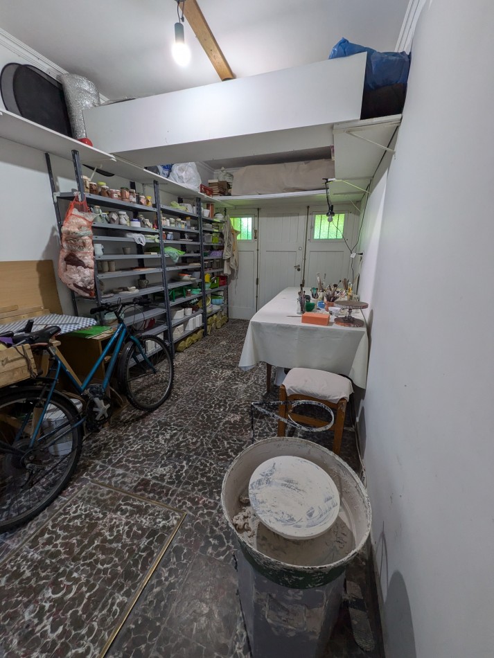 **CHALET EN COLINAS DE PERALTA RAMOS, EXCELENTE UBICACION**