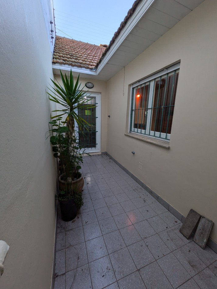 **CHALET EN COLINAS DE PERALTA RAMOS, EXCELENTE UBICACION**