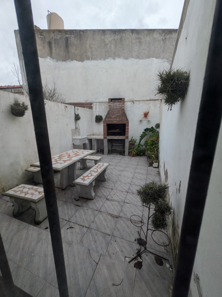 **¡IDEAL INVERSION! COMPLEJO DE 4 VIVIENDAS EN BLOCK EN BARRIO PLAYA SERENA, SOBRE COLECTORA FRENTE AL MAR**