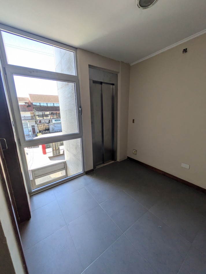 **HERMOSO DEPARTAMENTO MODERNO ¡APTO CREDITO! EN BARRIO JURAMENTO SOBRE AV. FORTUNATO DE LA PLAZA**
