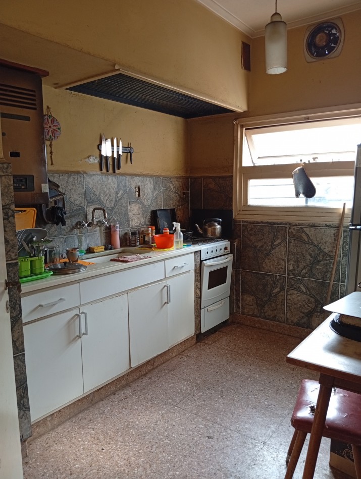**CHALET ¡APTO CREDITO! EN BARRIO MUNDIALISTA**