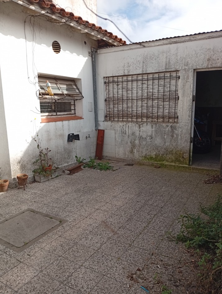 **CHALET ¡APTO CREDITO! EN BARRIO MUNDIALISTA**