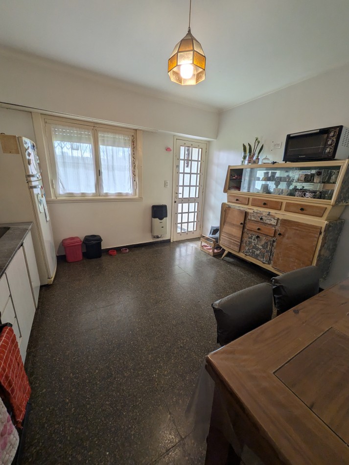 **CHALET CON GRAN PARQUE EN PUNTA MOGOTES**