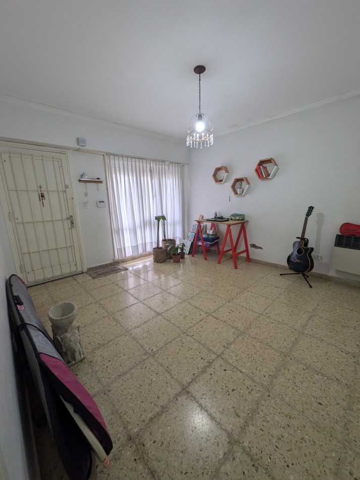**CHALET CON GRAN PARQUE EN PUNTA MOGOTES**