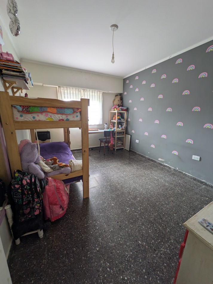 **CHALET CON GRAN PARQUE EN PUNTA MOGOTES**