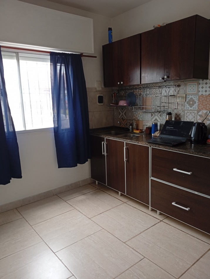 **CASA EN BARRIO TERMAS HUINCO**