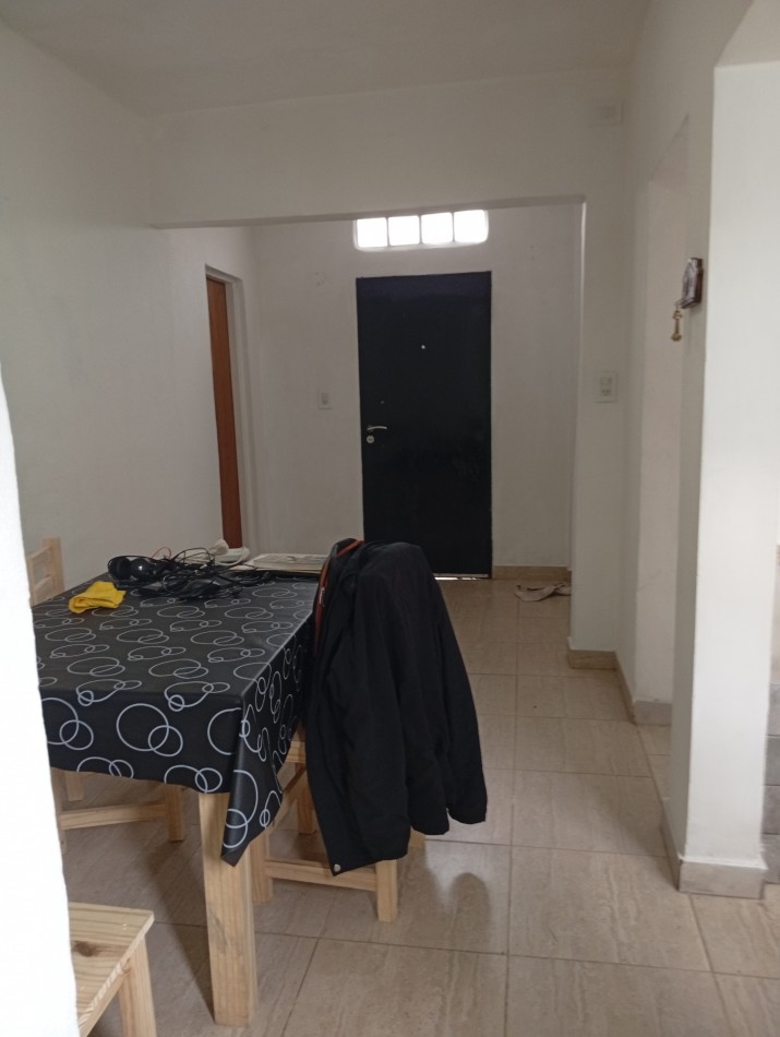 **CASA EN BARRIO TERMAS HUINCO**