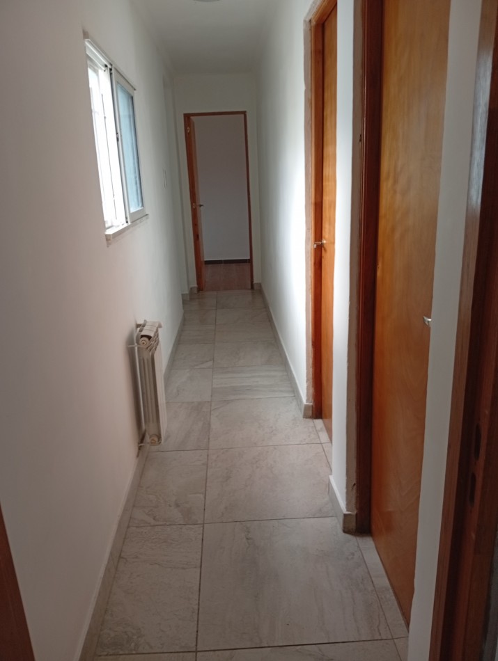 **CASA EN BARRIO TERMAS HUINCO**