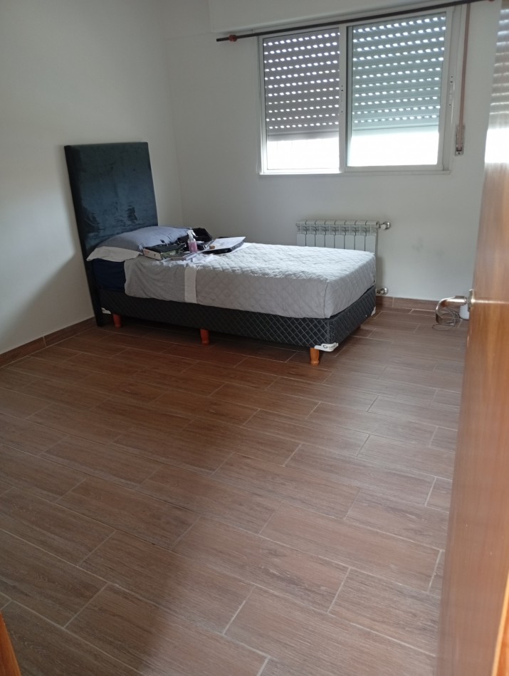 **CASA EN BARRIO TERMAS HUINCO**