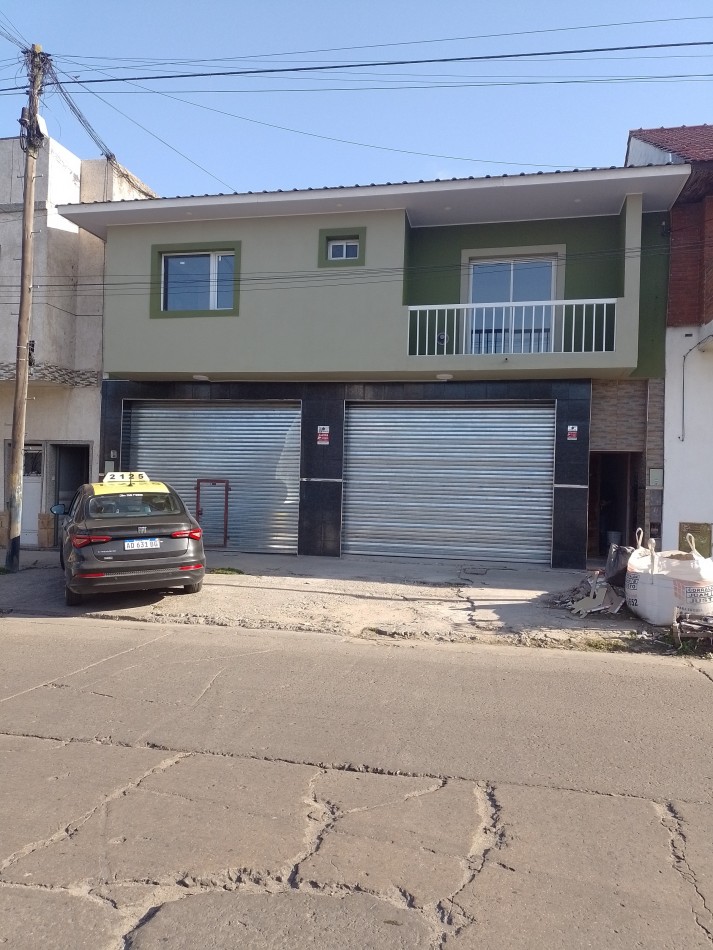 **ALQUILER 24 MESES / DEPARTAMENTO 3 AMBIENTES SEMINUEVO EN BARRIO LOURDES**