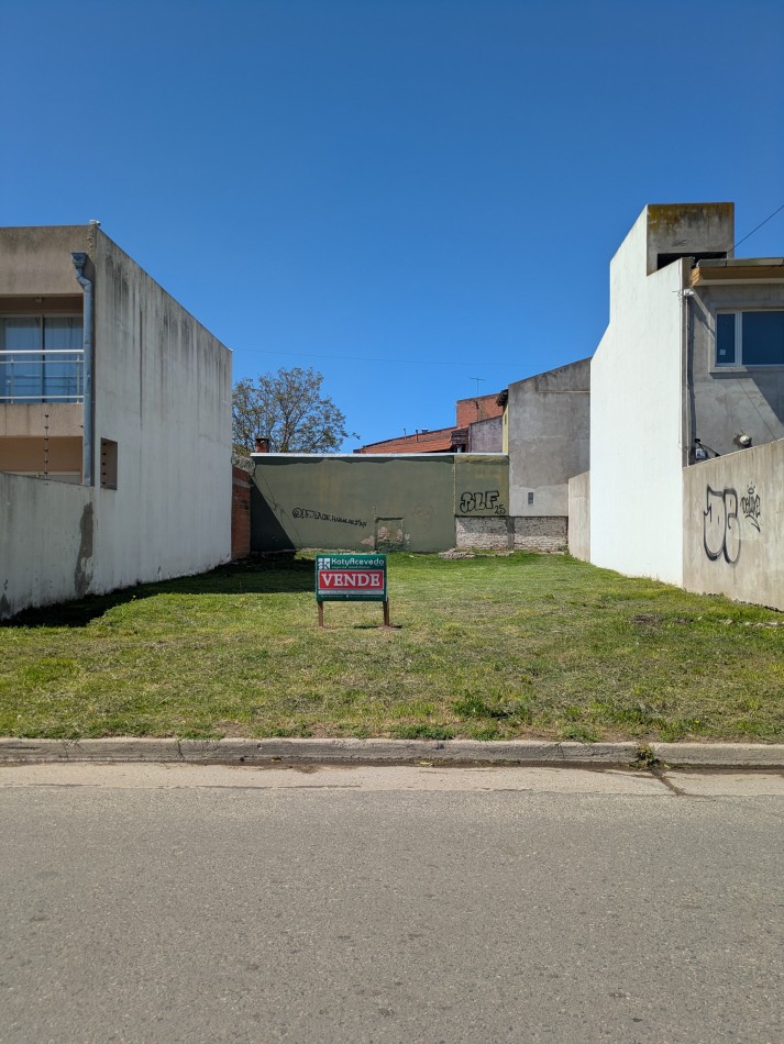 **TERRENO EN VENTA EN COLINAS DE PERALTA RAMOS, A METROS DE AV. FORTUNATO DE LA PLAZA**