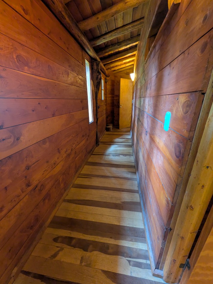 **HERMOSA CABAÑA EN ALQUILER EN BOSQUE PERALTA RAMOS**