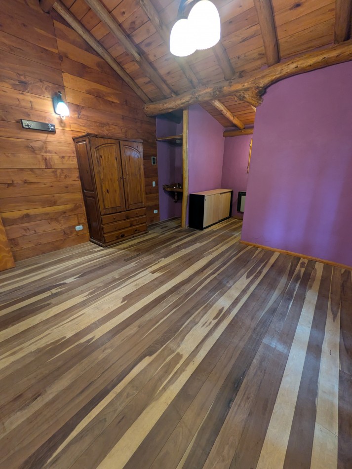 **HERMOSA CABAÑA 4 AMBIENTES EN VENTA EN BOSQUE PERALTA RAMOS**