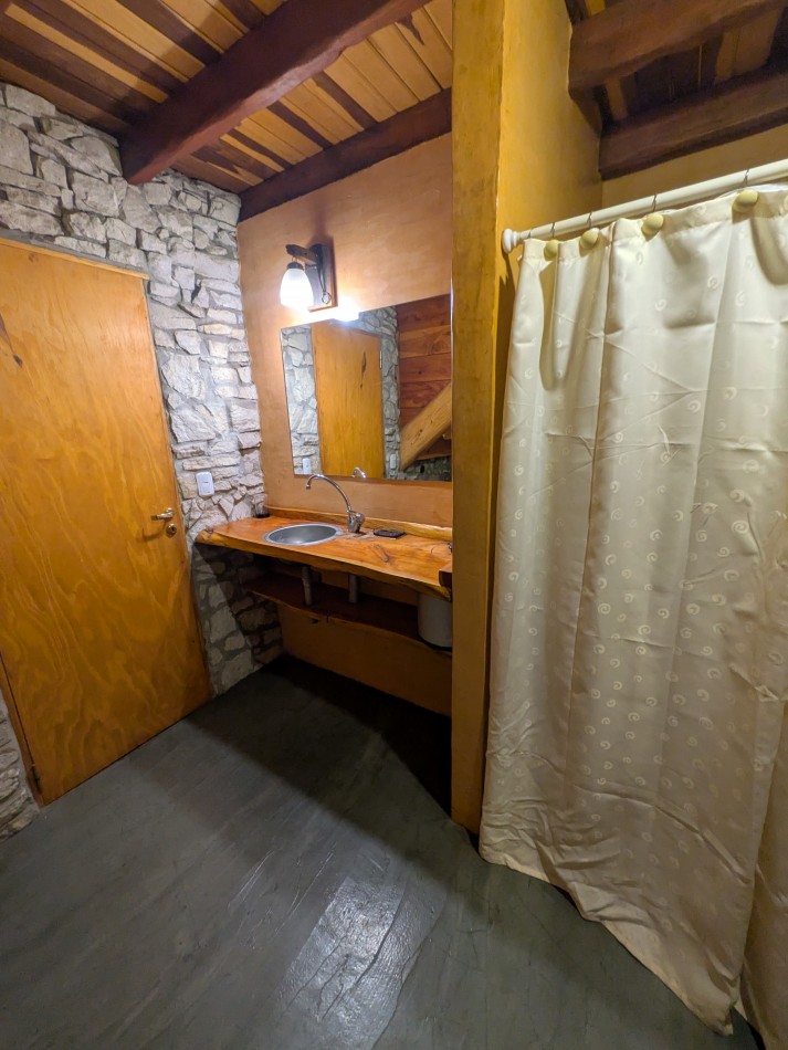 **HERMOSA CABAÑA 4 AMBIENTES EN VENTA EN BOSQUE PERALTA RAMOS**