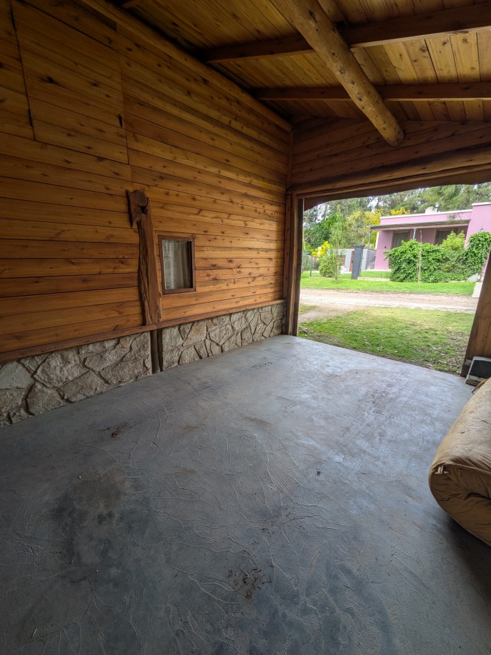 **HERMOSA CABAÑA 4 AMBIENTES EN VENTA EN BOSQUE PERALTA RAMOS**