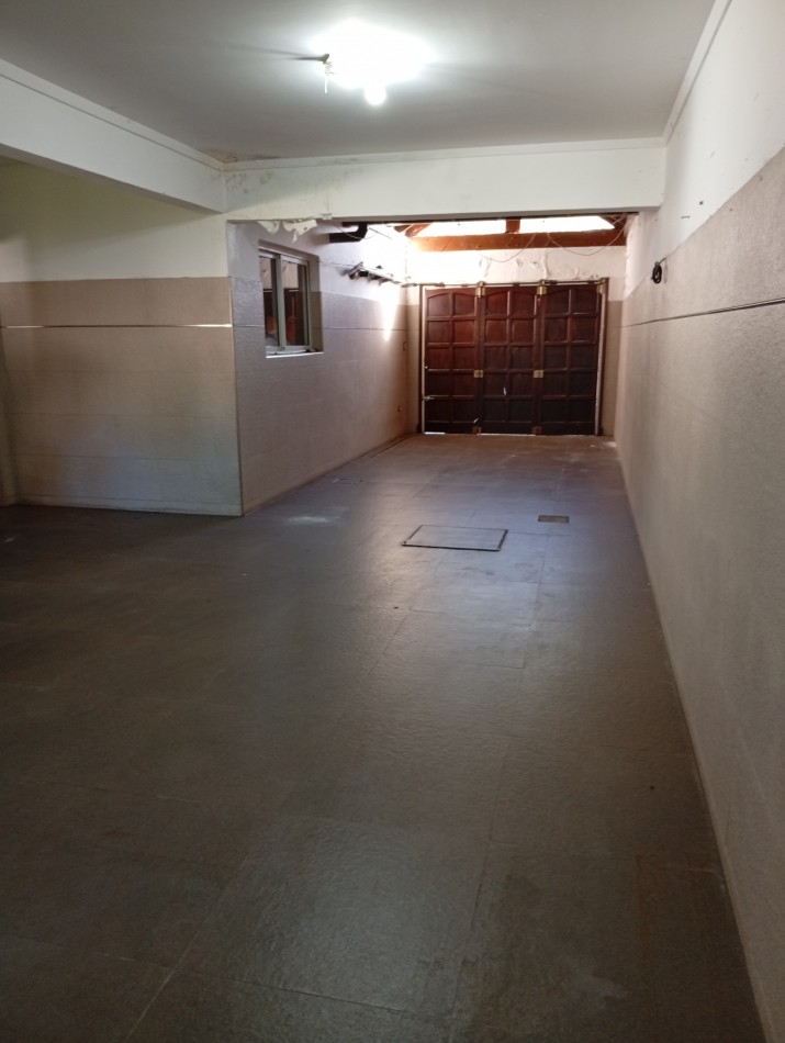 **HERMOSO CHALET EN COLINAS DE PERALTA RAMOS** 