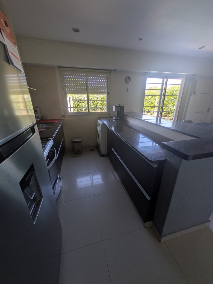 **CASA MODERNA 6 AMBIENTES EN COLINAS DE PERALTA RAMOS**