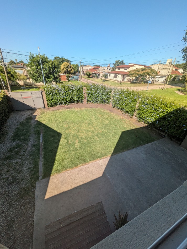 **CASA MODERNA 6 AMBIENTES EN COLINAS DE PERALTA RAMOS**