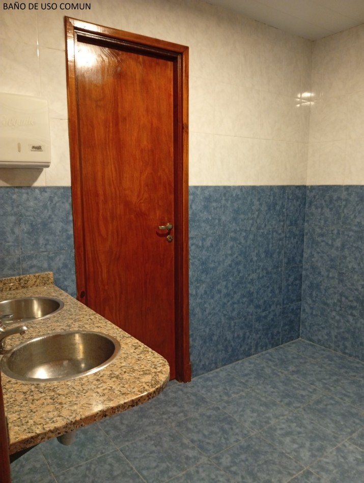 **OFICINA/CONSULTORIO/ESTUDIO EN ALQUILER EN BARRIO LOURDES**