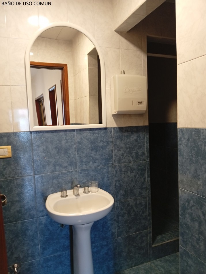 **OFICINA/CONSULTORIO/ESTUDIO EN ALQUILER EN BARRIO LOURDES**