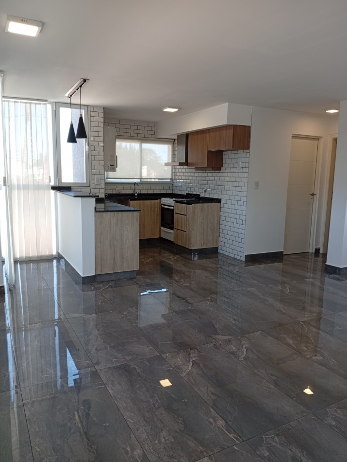 **DEPARTAMENTO ¡A ESTRENAR! EN ALQUILER 24 MESES EN CERRITO**