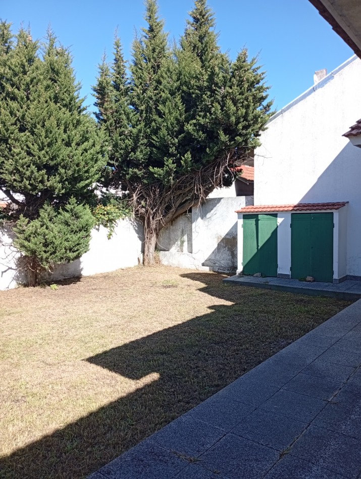 **CONFORTABLE CHALET ¡APTO CREDITO! EN PUNTA MOGOTES**
