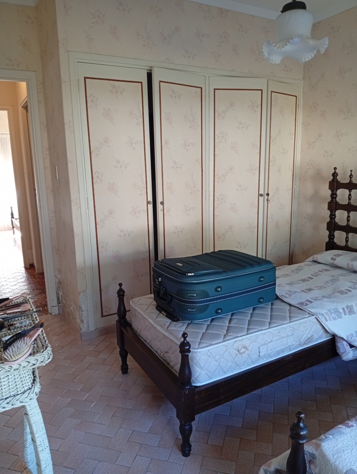 **CONFORTABLE CHALET ¡APTO CREDITO! EN PUNTA MOGOTES**