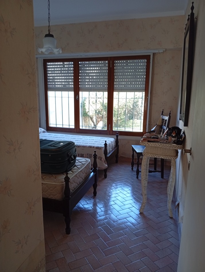 **CONFORTABLE CHALET ¡APTO CREDITO! EN PUNTA MOGOTES**