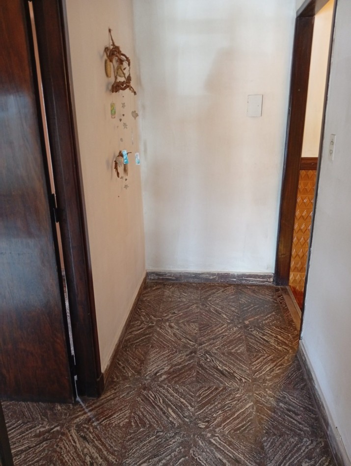 **INMUEBLE EN BLOCK EN BARRIO EL PROGRESO, SOBRE AV. FORTUNATO DE LA PLAZA**