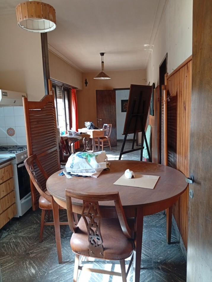 **INMUEBLE EN BLOCK EN BARRIO EL PROGRESO, SOBRE AV. FORTUNATO DE LA PLAZA**
