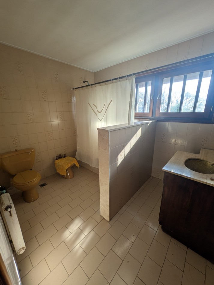 **GRAN CHALET EN VENTA EN SAN CARLOS**