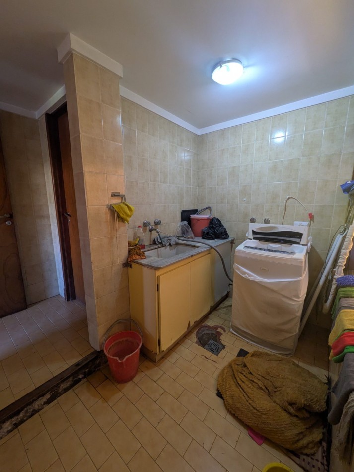 **GRAN CHALET EN VENTA EN SAN CARLOS**
