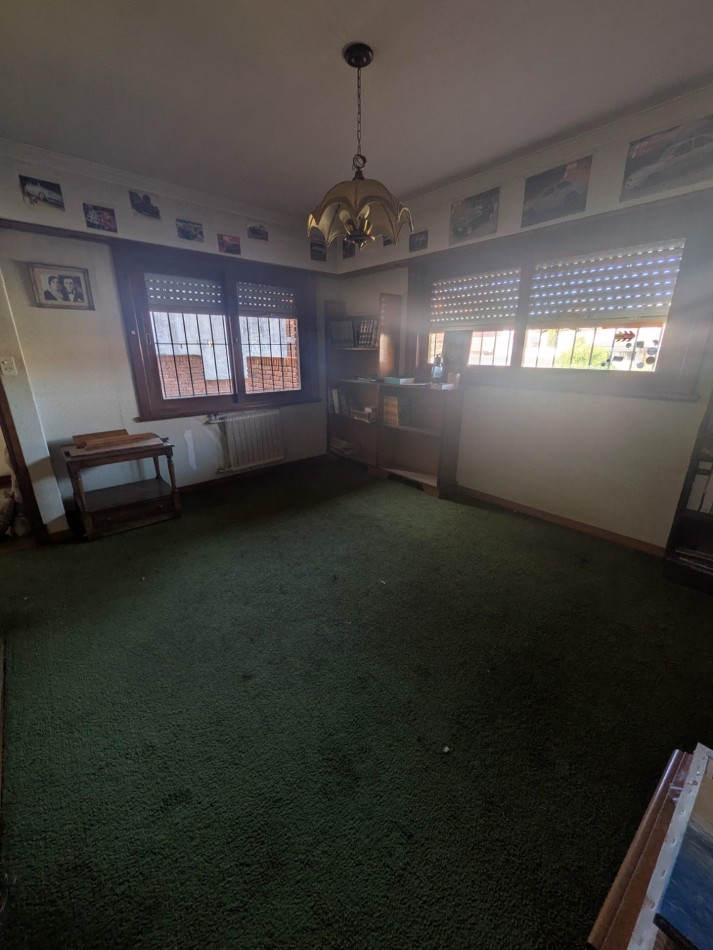 **GRAN CHALET EN VENTA EN SAN CARLOS**