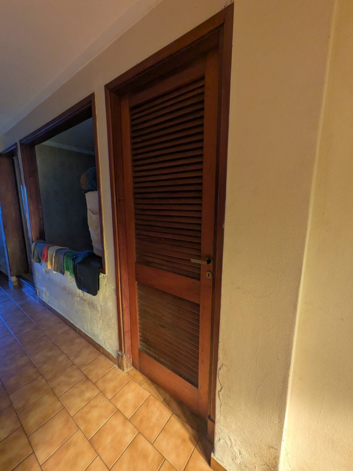**GRAN CHALET EN VENTA EN SAN CARLOS**
