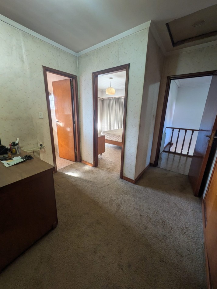 **GRAN CHALET EN VENTA EN SAN CARLOS**