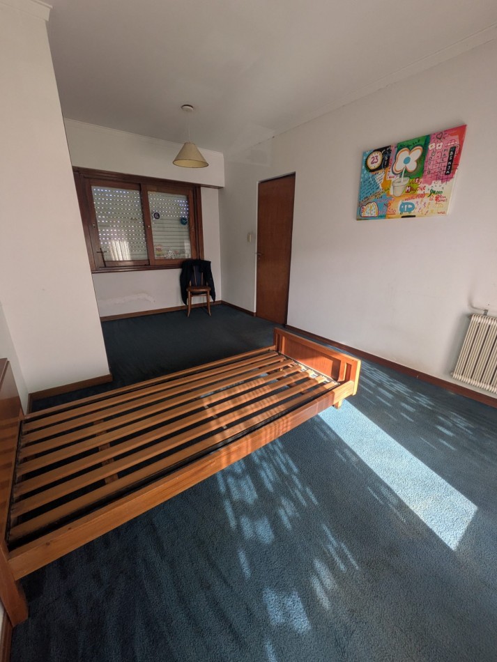 **GRAN CHALET EN VENTA EN SAN CARLOS**