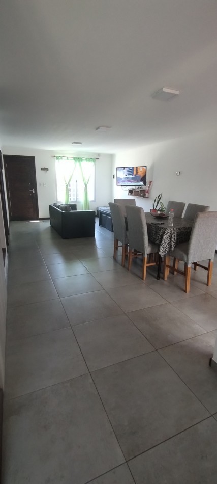 **HERMOSO y COMODO DUPLEX 4 AMBIENTES ¡APTO CREDITO! EN COLINAS DE PERALTA RAMOS**