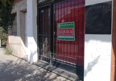 **LOCAL COMERCIAL EN ALQUILER EN BARRIO CERRITO**